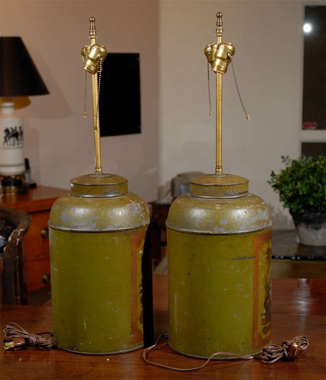Pair of Antique Painted Tea Tins Lamps 5