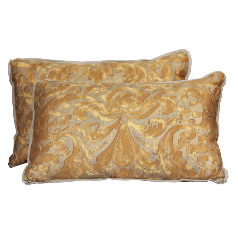 fortuny and linen pillows