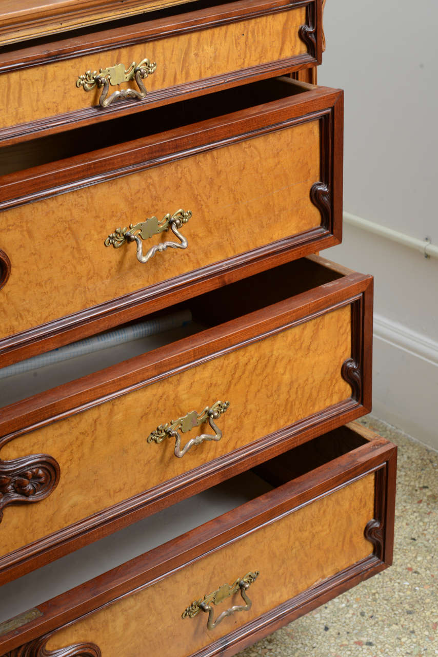 Prof Dressers/ Commodes, Vanities, Servers with Mirrors, Late 9th Century In Good Condition In West Palm Beach, FL