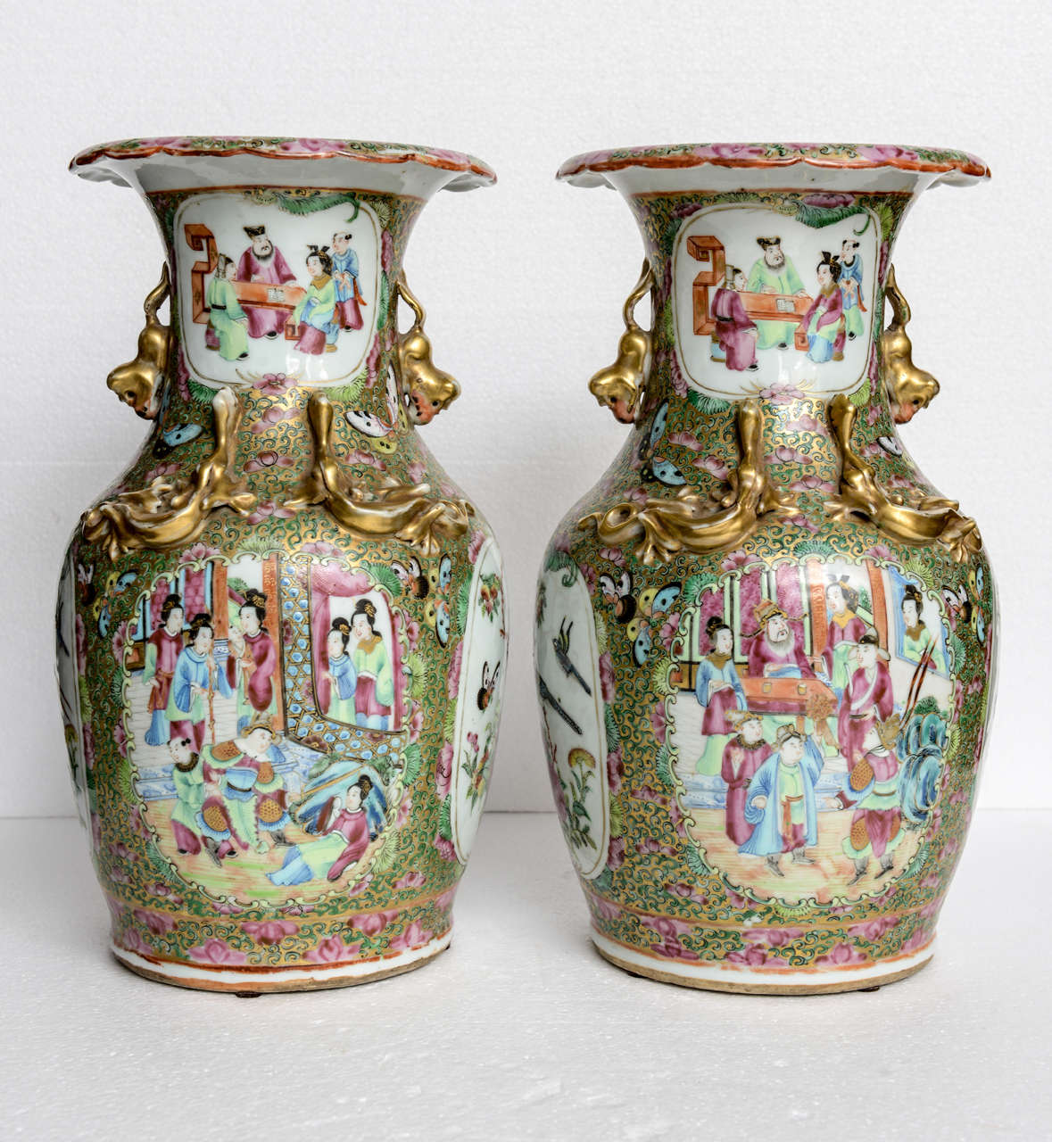 Originally $ 6,250.00

Famille rose (known in Chinese as Fencai or Ruancai, meaning 'soft colors', and later as Yangcai, meaning 'foreign colors' was introduced during the reign of Kangxi (1654-1722), possibly around 1720. It used mainly pink or