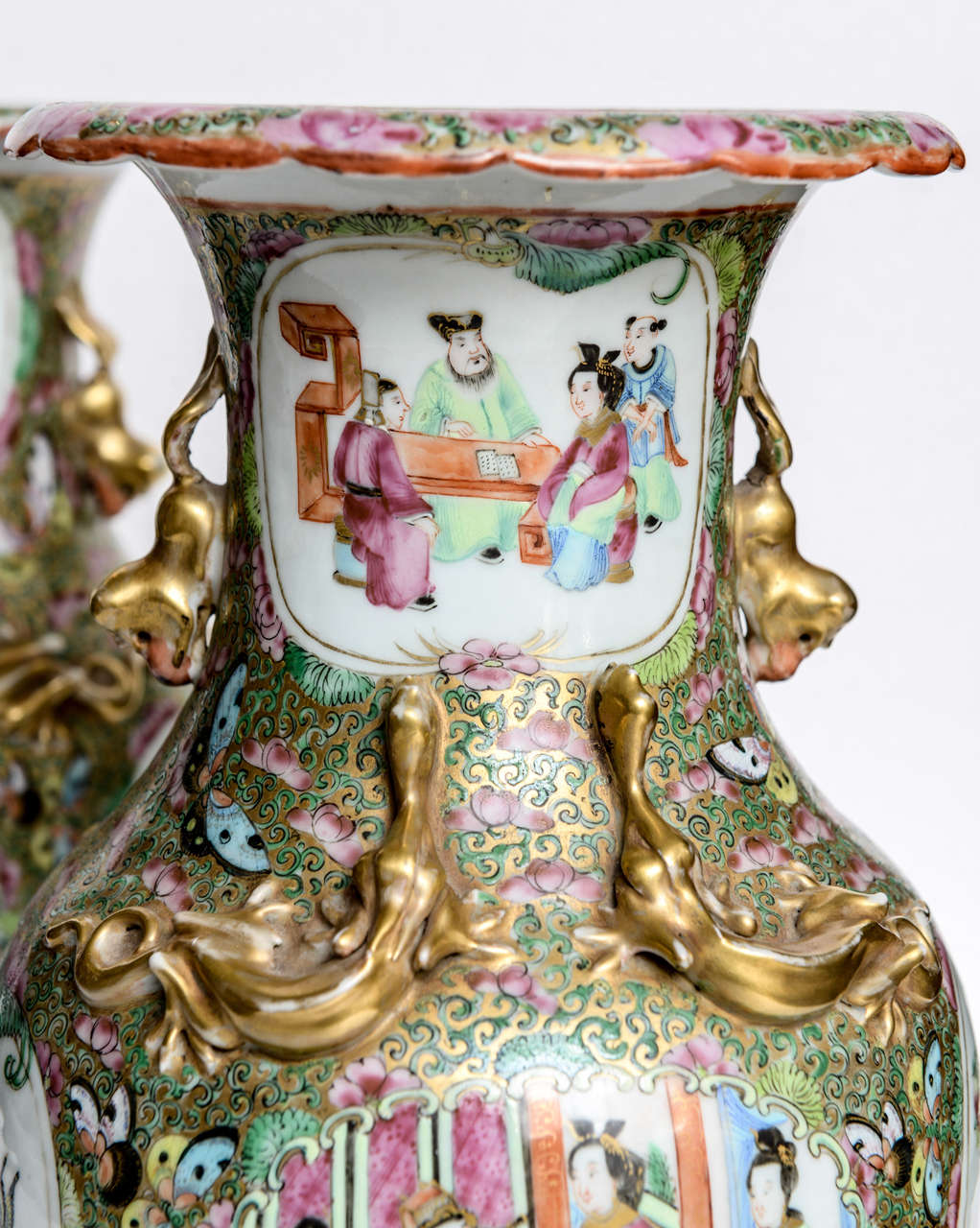 Rare Pair of Chinese Porcelain Famille Rose Vases, 19th Century For Sale 5