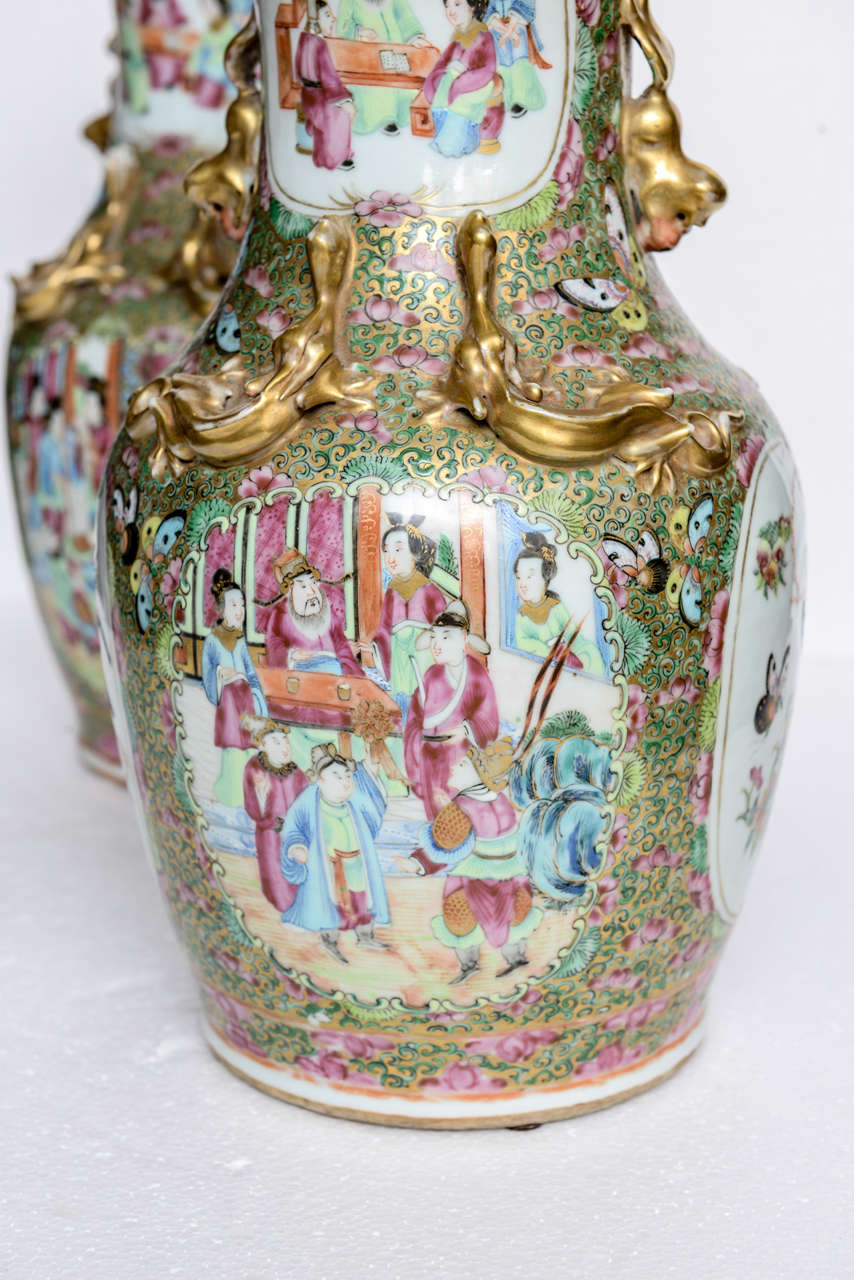 Rare Pair of Chinese Porcelain Famille Rose Vases, 19th Century For Sale 6