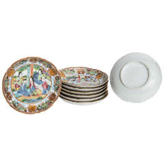 Important Set of 8 Chinese Porcelain Plates, 19th Century