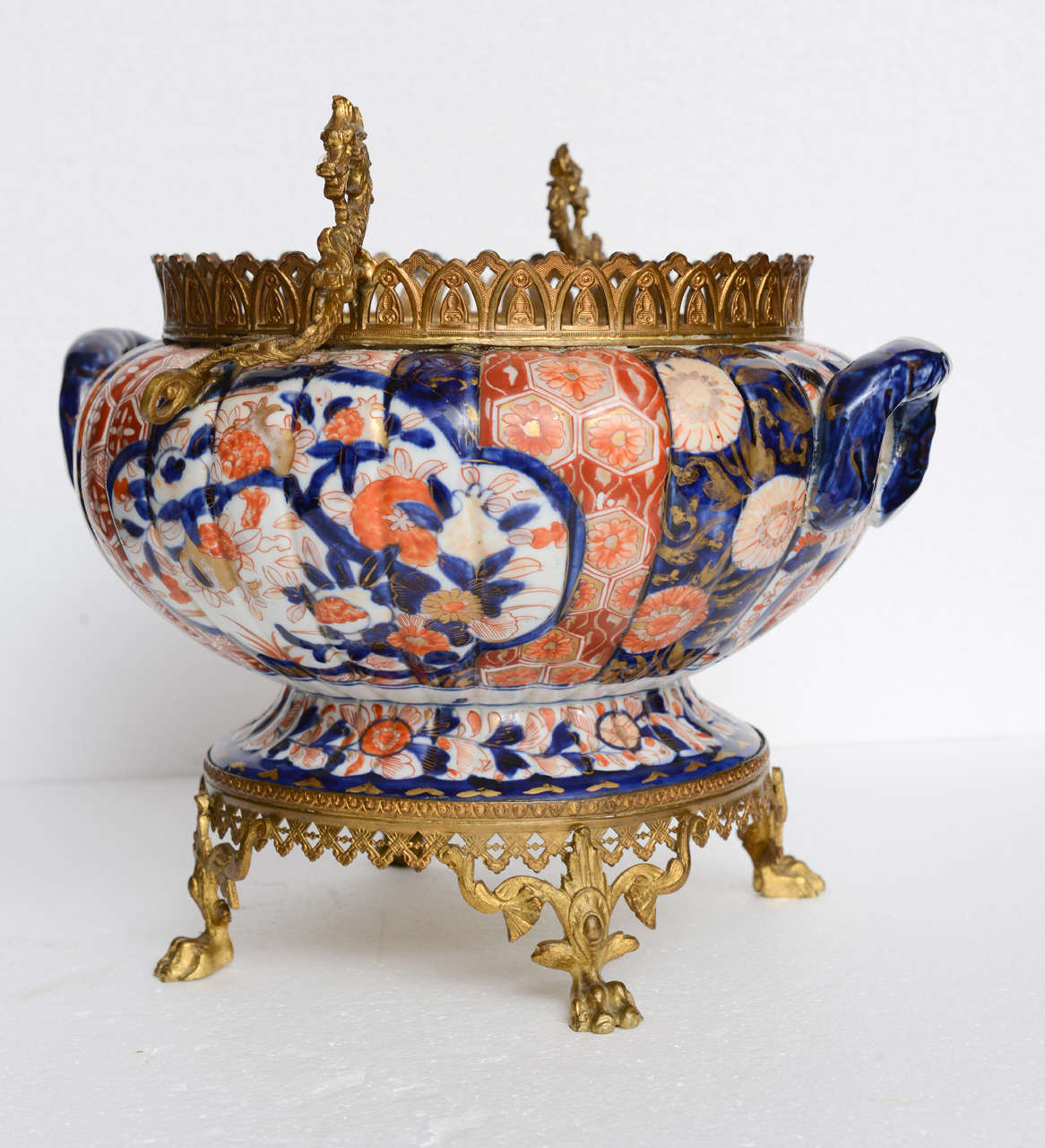 Japanese Imari Porcelain Compote on Bronze Base 19th Century For Sale 2