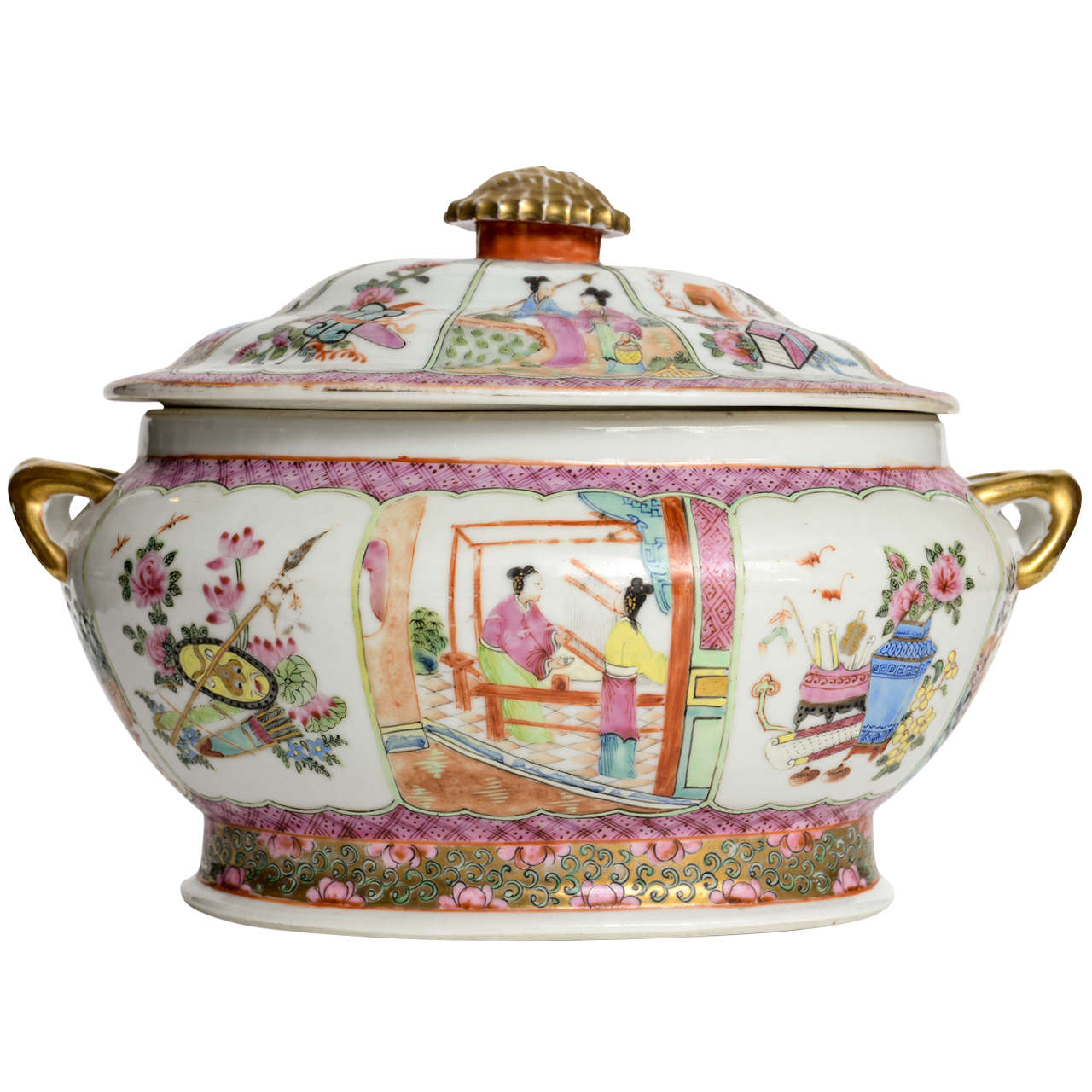 Chinese Famille Rose Tureen with Cover, 19th Century