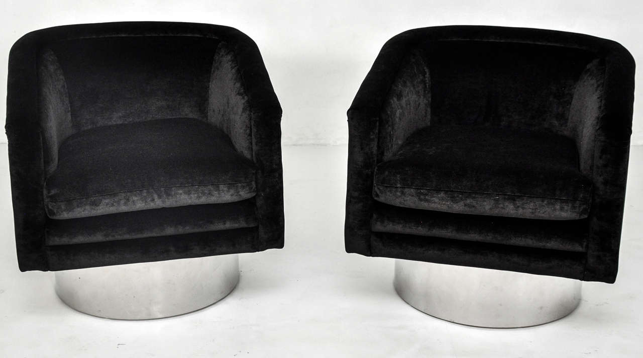 Mid-Century Modern Pace Swivel Chairs