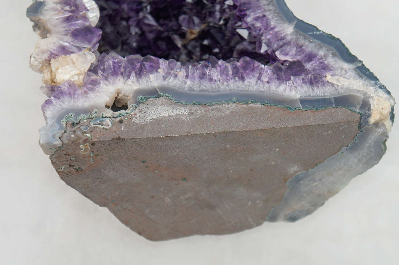 Stunning Amethyst Crystal Geode 1