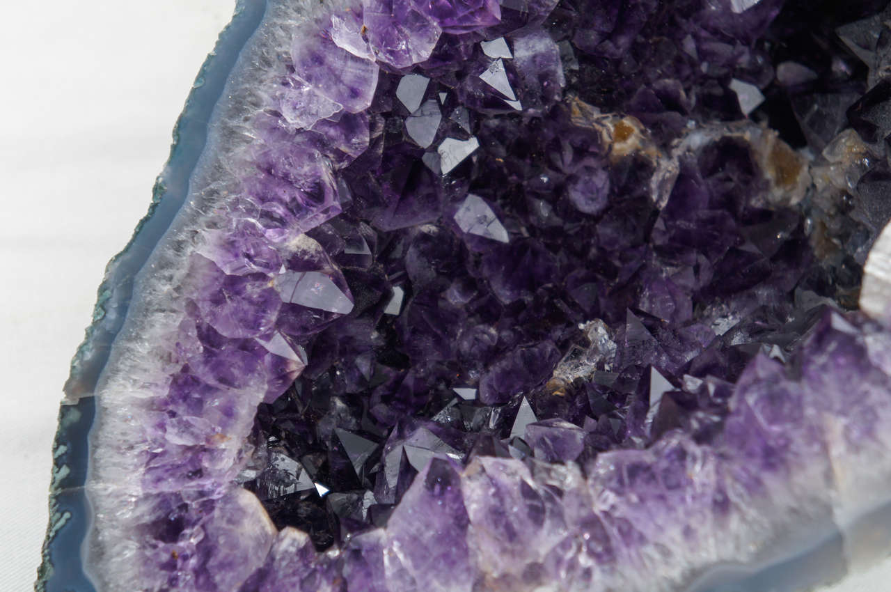 Stunning Amethyst Crystal Geode 2
