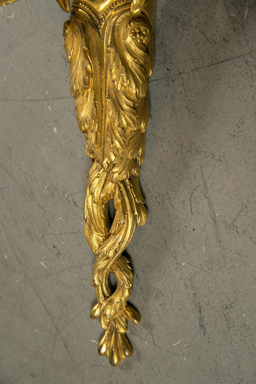 Pair of circa 1800 Bronze Figural Sconces For Sale 2