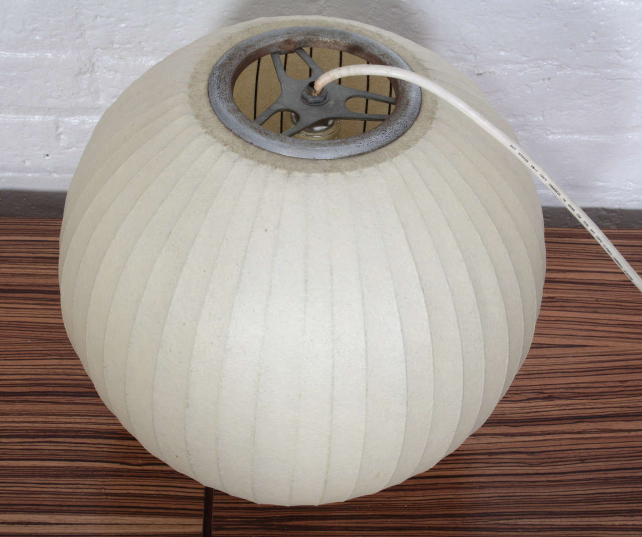 George Nelson Fiberglass Bubble Lamp, Manufactured by Howard Miller In Excellent Condition In New York, NY