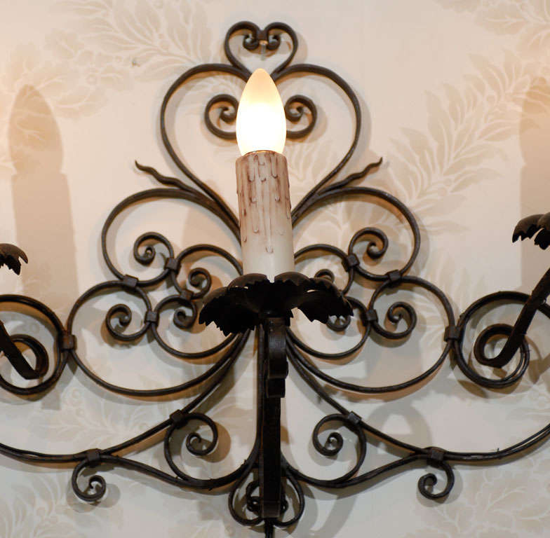 Pair of Vintage Black Iron Wall Sconces from France, Circa 1920 For Sale 2
