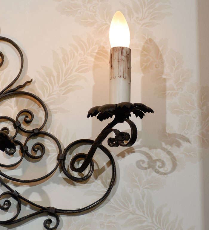 Pair of Vintage Black Iron Wall Sconces from France, Circa 1920 In Good Condition For Sale In Atlanta, GA