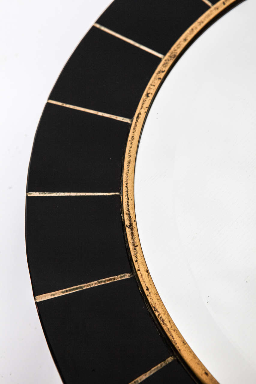 Italian Round Wall Mirror 1950's in the Style of Crystal Art. For Sale