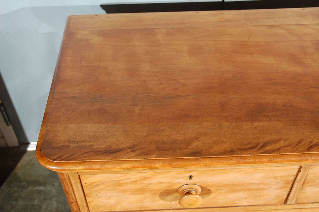 Victorian Antique English Commode / Chest of Drawers For Sale
