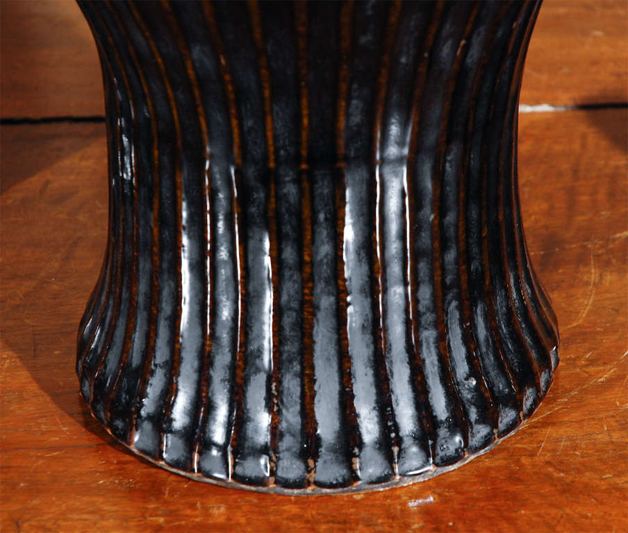 Pair of Chinese, Ribbed Vases For Sale 2