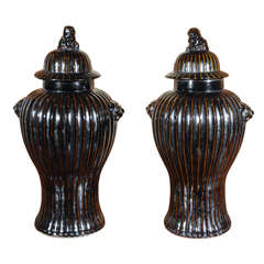 Pair of Chinese, Ribbed Vases 5