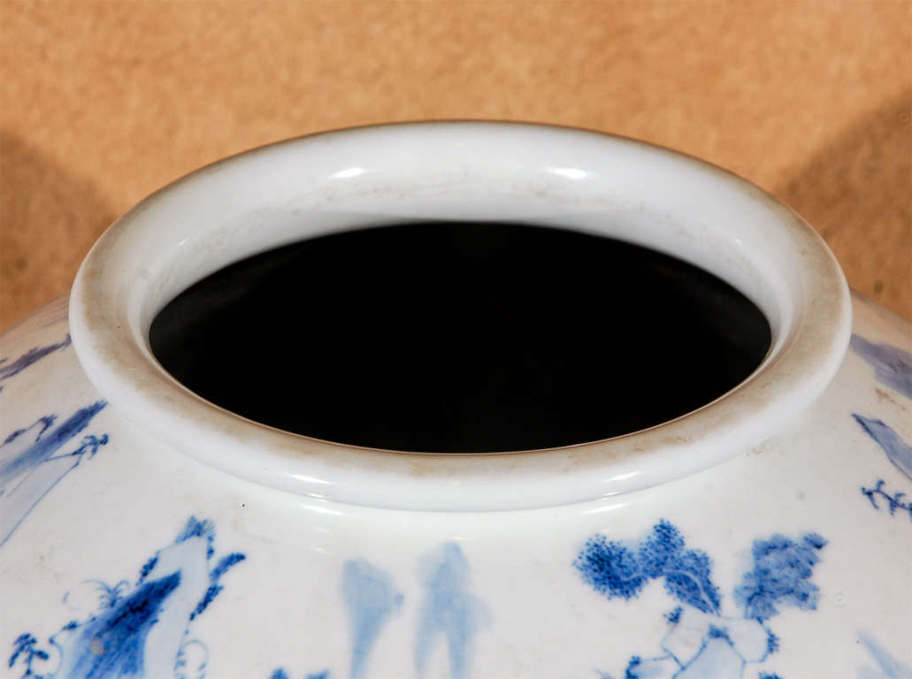 Hand-Painted, 19th c. Korean Vase In Excellent Condition For Sale In Los Angeles, CA