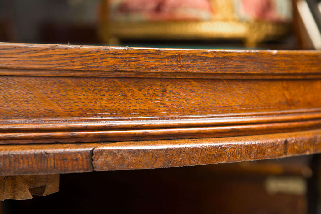 Extraordinary Gaming Table In Excellent Condition For Sale In Woodbury, CT