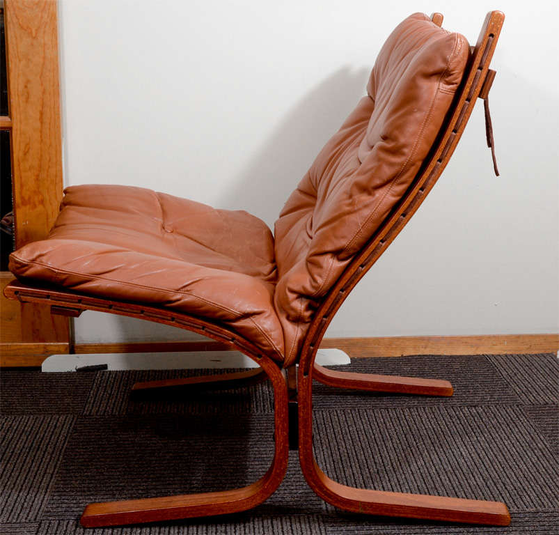 Pair of Mid Century Danish Modern Leather "Sling" Chairs at 1stDibs