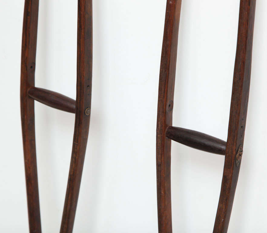 1800s crutches