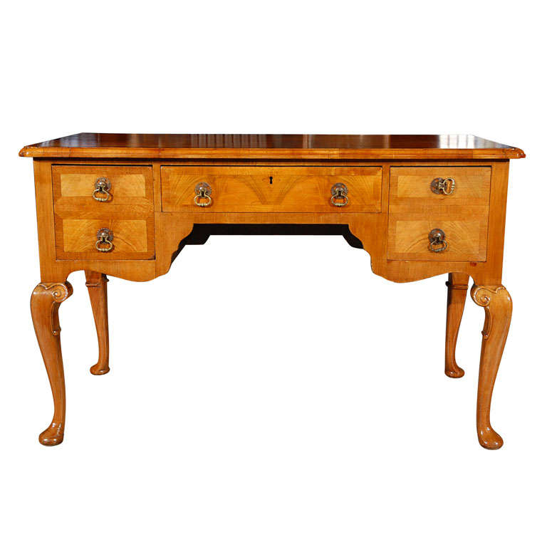 English Lowboy or Desk For Sale at 1stDibs