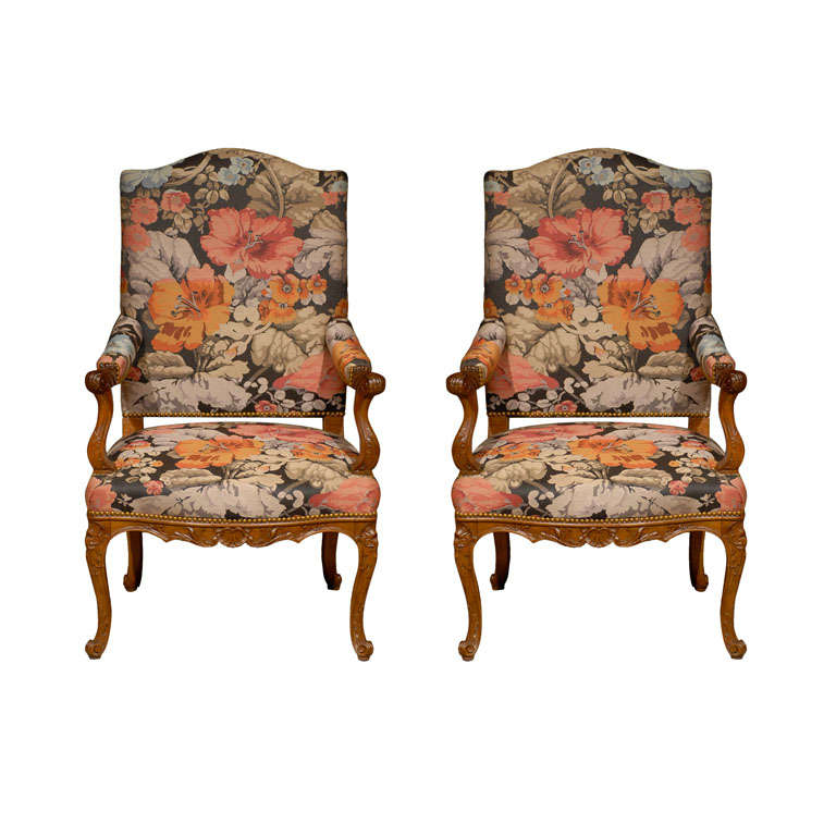 Pair of 19th Century Carved Regence Style Chairs in Walnut