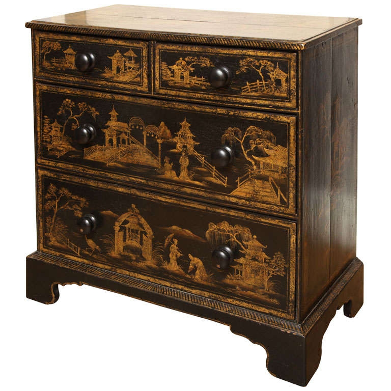 An English 4 Drawer Painted Pine Chest.