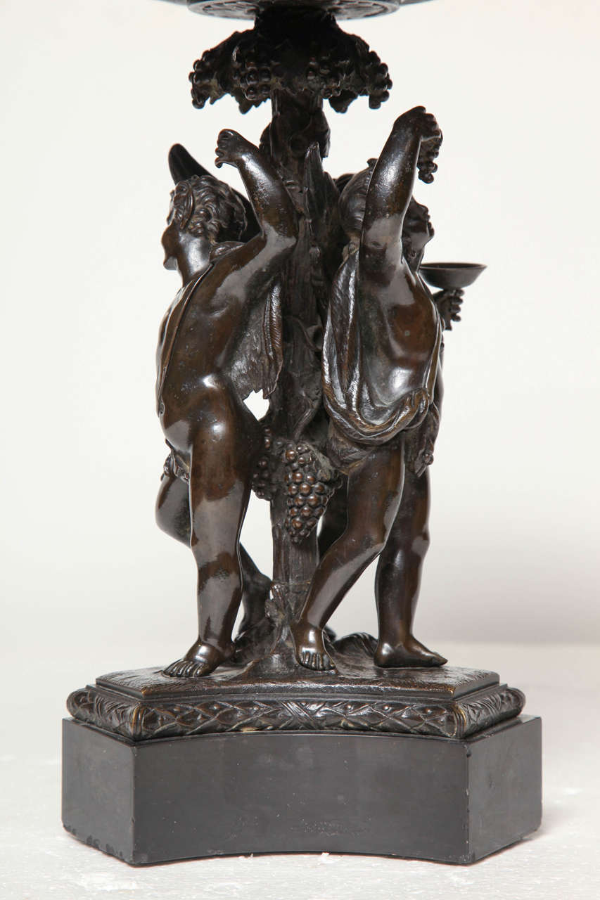 Exceptional 19th Century Italian Three Figure Bronze Tazza In Good Condition For Sale In New York, NY