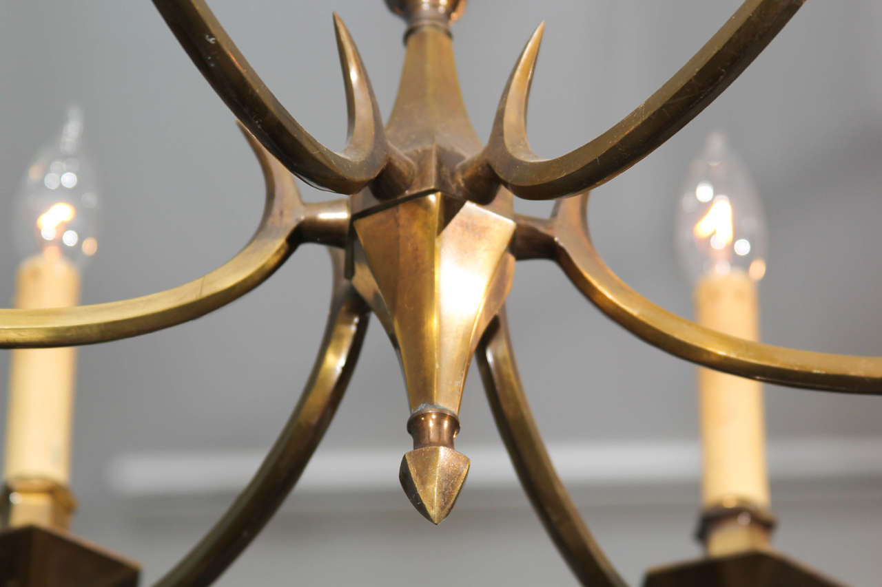 Spagnolo Lampadario spagnolo di metà secolo in vendita