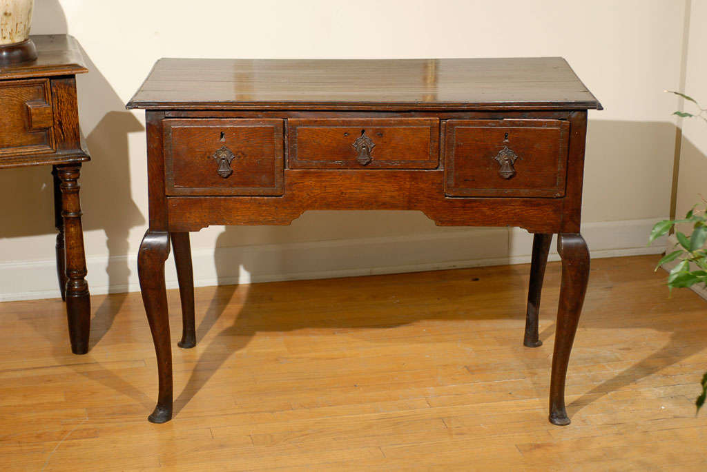 English Oak Lowboy Side Table c1780 For Sale 4