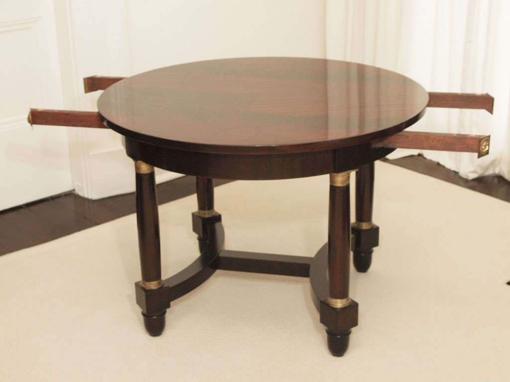 Empire-Style Mahogany Center - Dining Table with Two Leaves For Sale 3