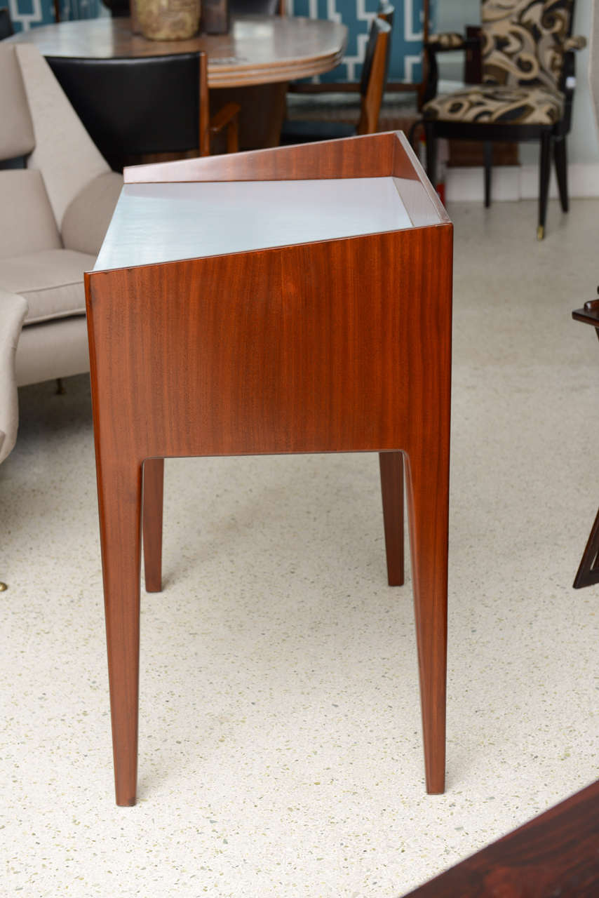 Mid-20th Century Rare Pair of Mahogany and Formica Side Tables in Style of Gio Ponti, Italy 1950s For Sale