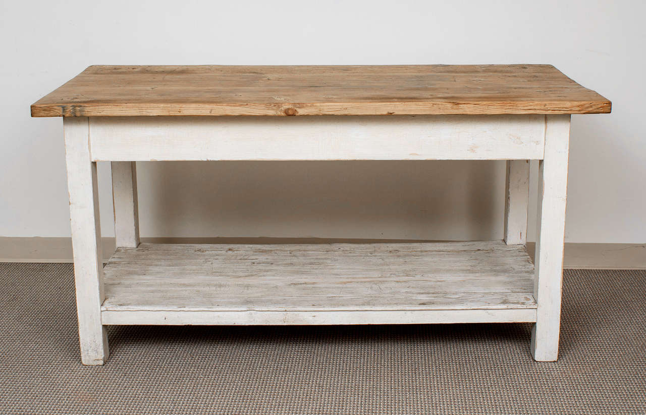 An attractive and sturdy work table featuring a 1.5