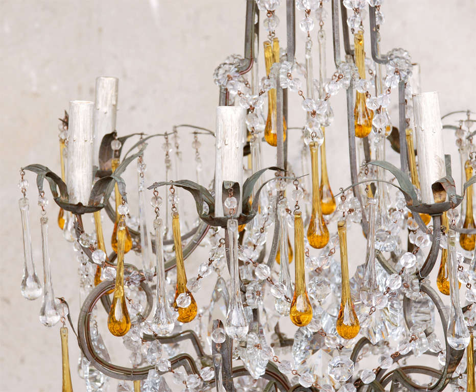 Fer Lustre vintage en cristal italien avec gouttes jaunes en vente