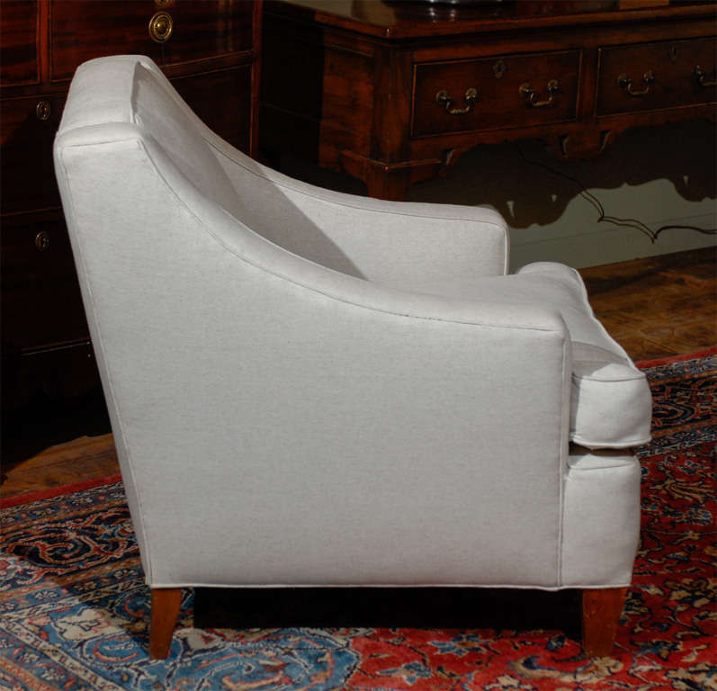 Pair of French Square Back Club Chairs Upholstered in Linen, 19th Century 2