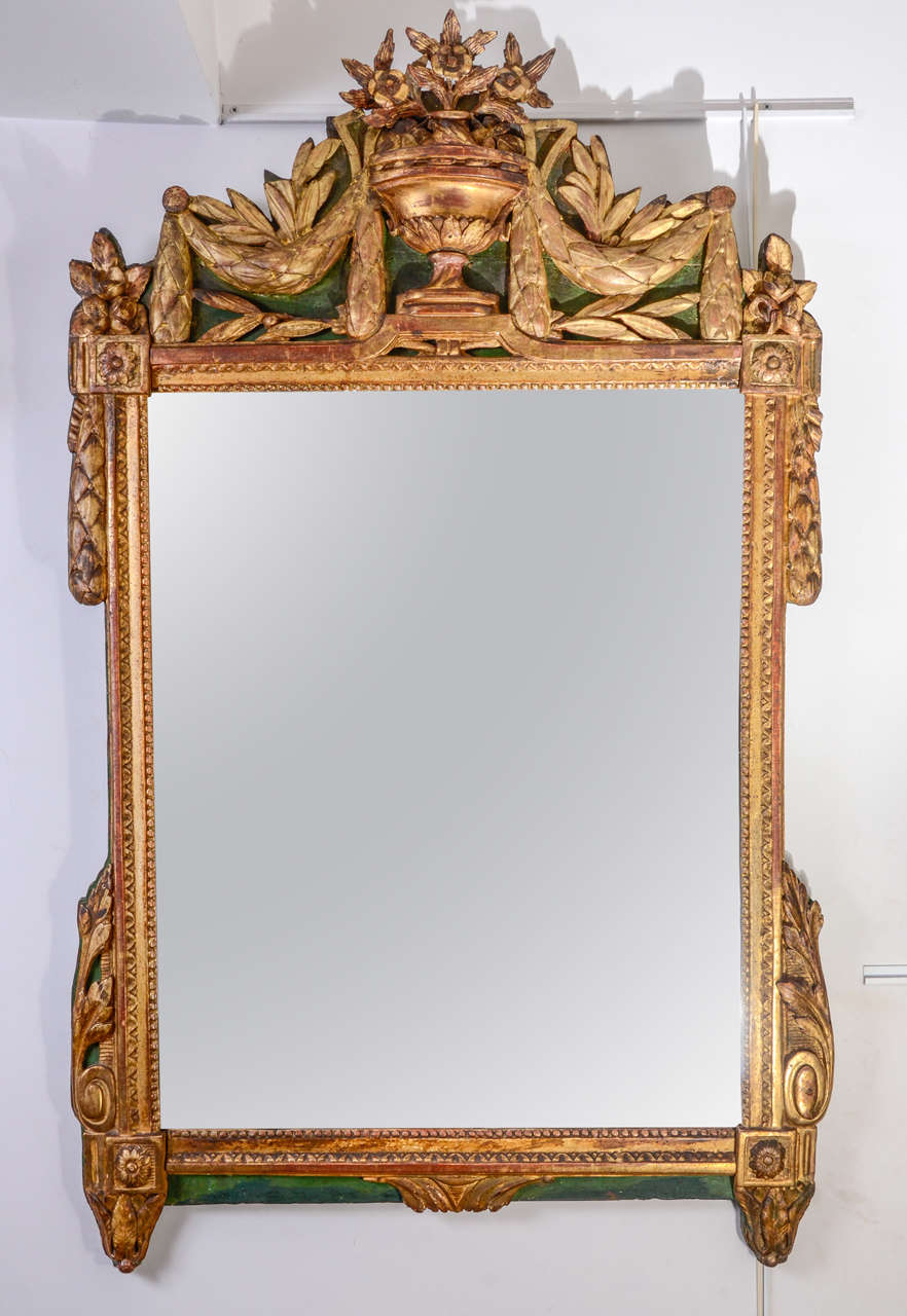 Provençal mirror in gilded an painted wood - 18 th century.