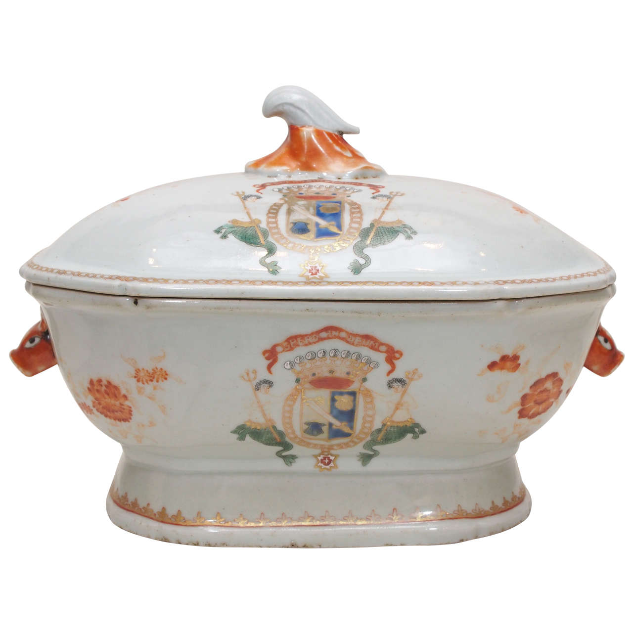 Early 19th Century Chinese Export Armorial Tureen with Cover For Sale
