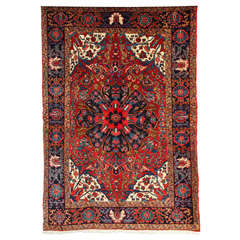 Persian Heriz Carpet with Wool Pile and Vegetal Dyes, circa 1920 11