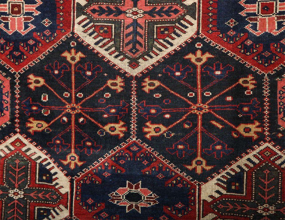 Antique 1890s Persian Bibibaft Bakhtiari Rug from Nooch Village, Wool, 5' x 7' In Excellent Condition For Sale In New York, NY