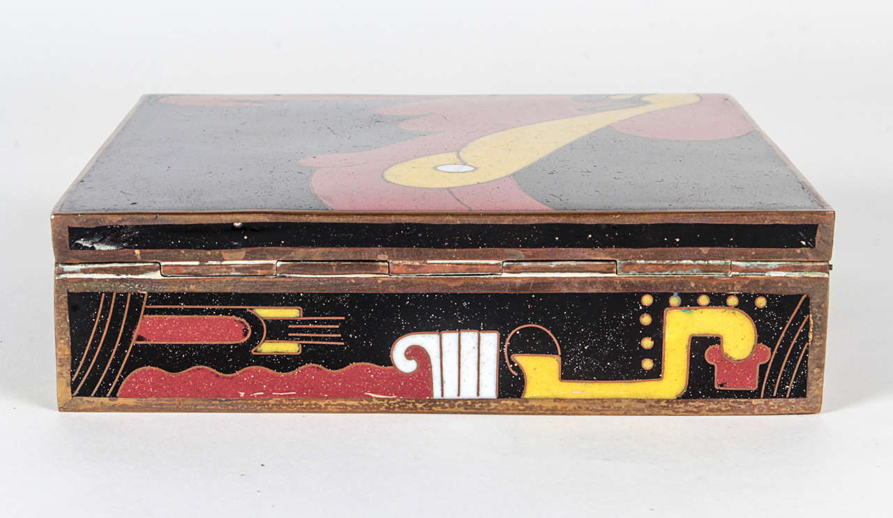 Art Deco Chinese Cloisonne Box c.1930 In Excellent Condition For Sale In New York, NY