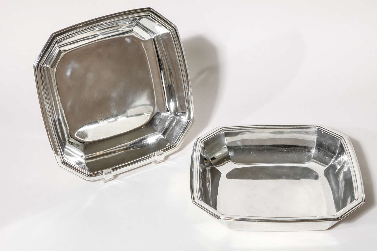 Gustave Keller Frѐres French Art Deco Five-Piece Sterling Silver Serving Set For Sale 2