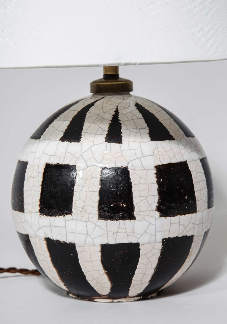 Jean Besnard French Art Deco Ceramic Table Lamp In Excellent Condition For Sale In New York, NY