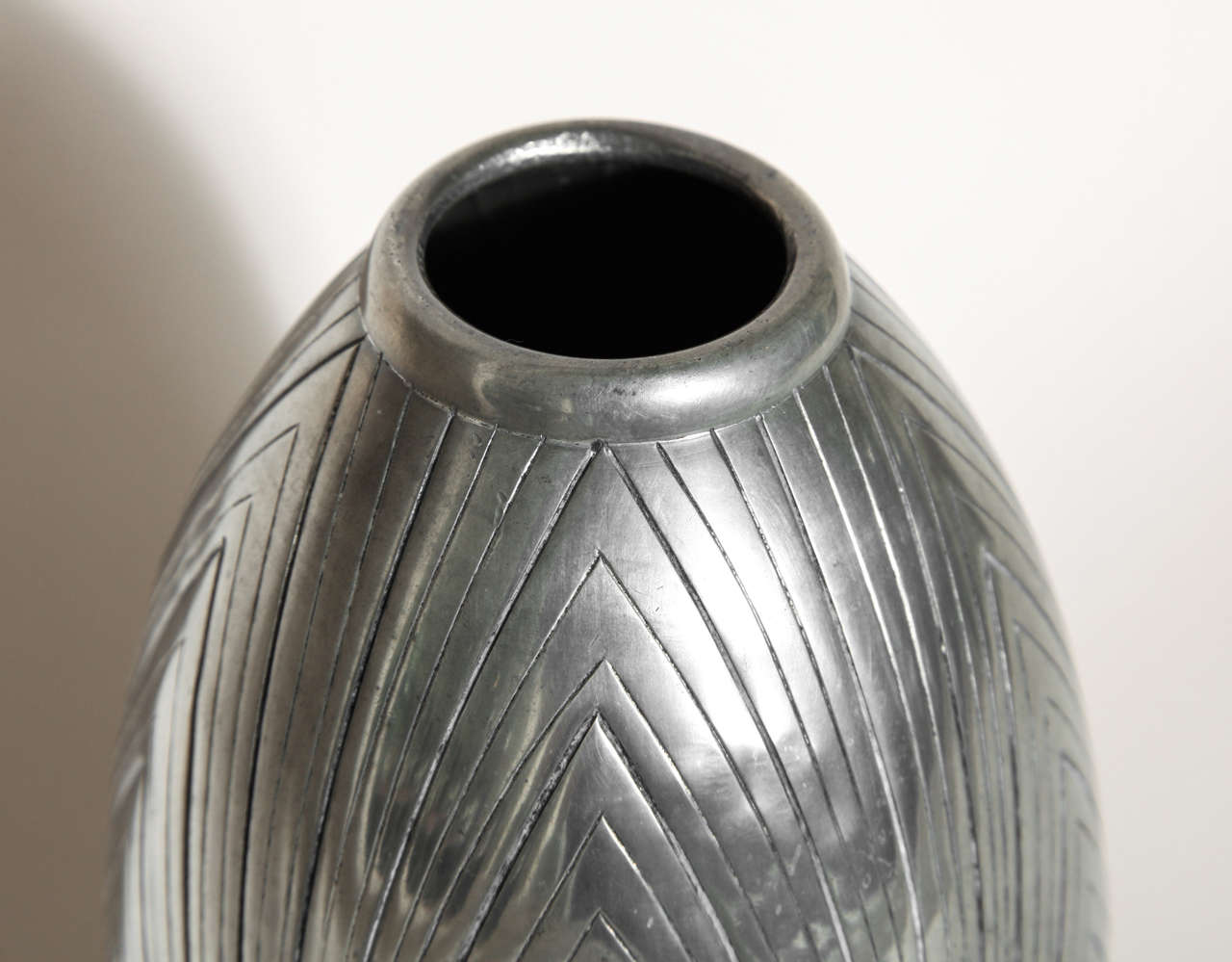 René Delavan Art Deco Dinanderie Pewter Vase 3