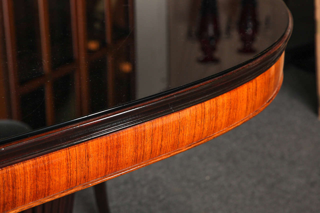 Dining Table Designed by Dassi, Made in Milan In Excellent Condition For Sale In New York, NY