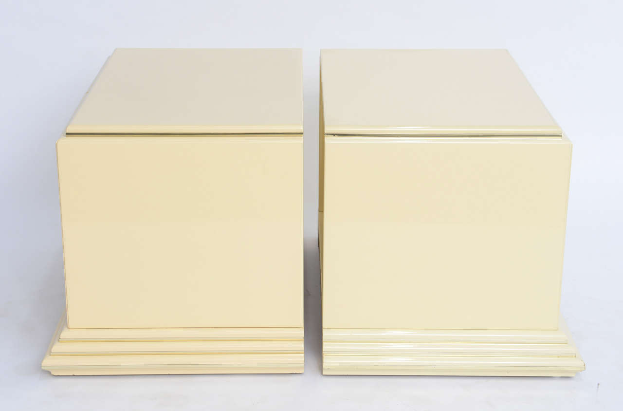 Brass Pair of Rougier Streamline Moderne Style Cream Lacquer Bedside Tables