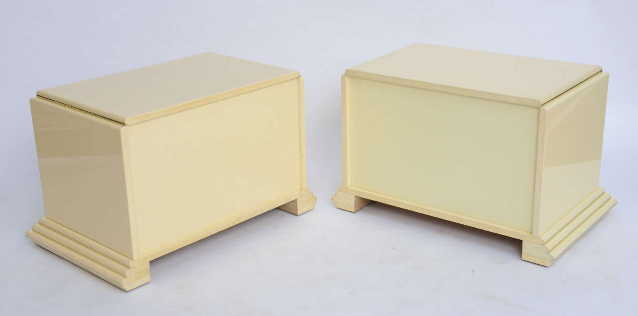 Pair of Rougier Streamline Moderne Style Cream Lacquer Bedside Tables 1