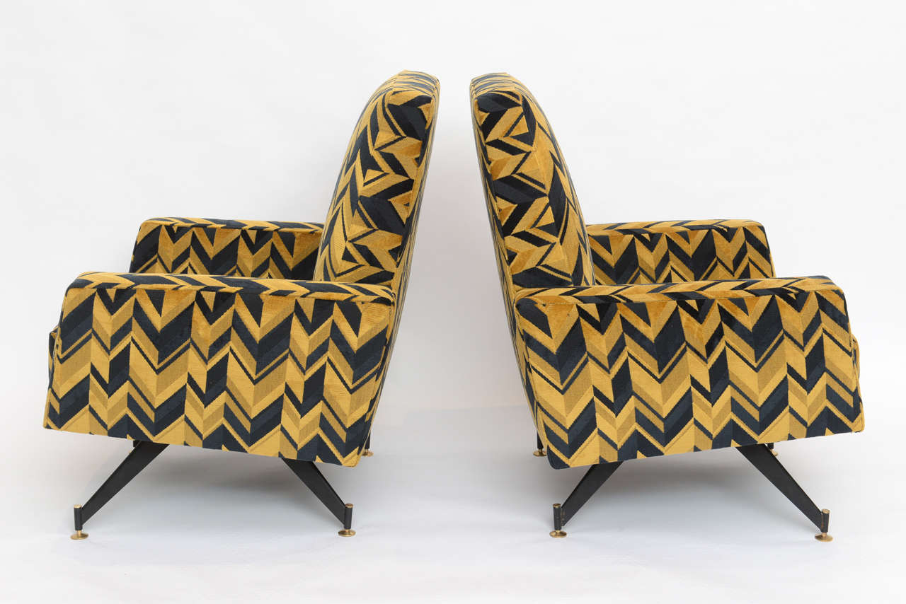Brass Original Pair of Chic Lounge Chairs by Osvaldo Borsani