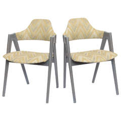 Scissor Design Vintage Side Chairs in Zigzag Fabric 10