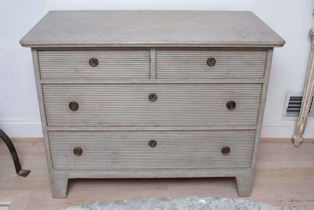 Gustavian Commode
