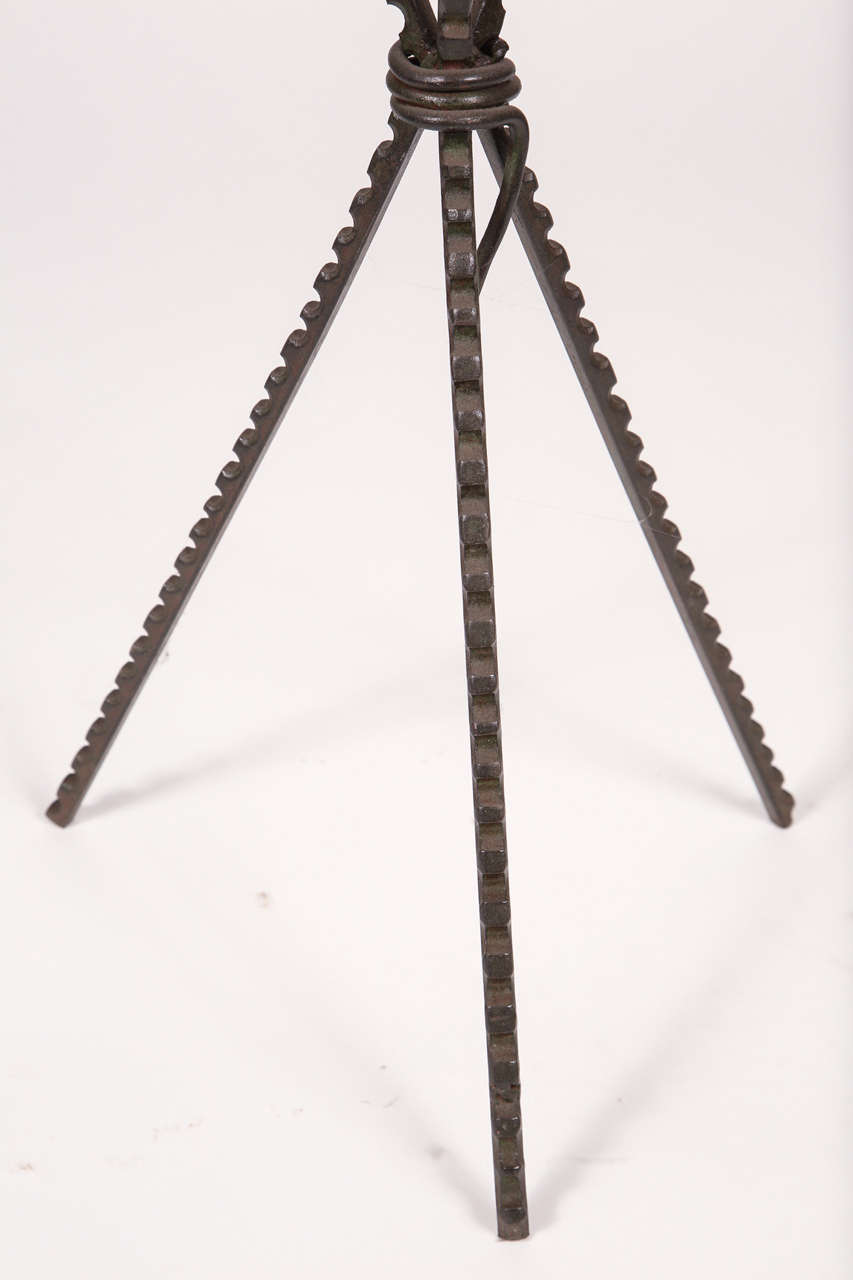 Late 20th Century Pair of Wrought Iron Round End Tables with Marble Tops